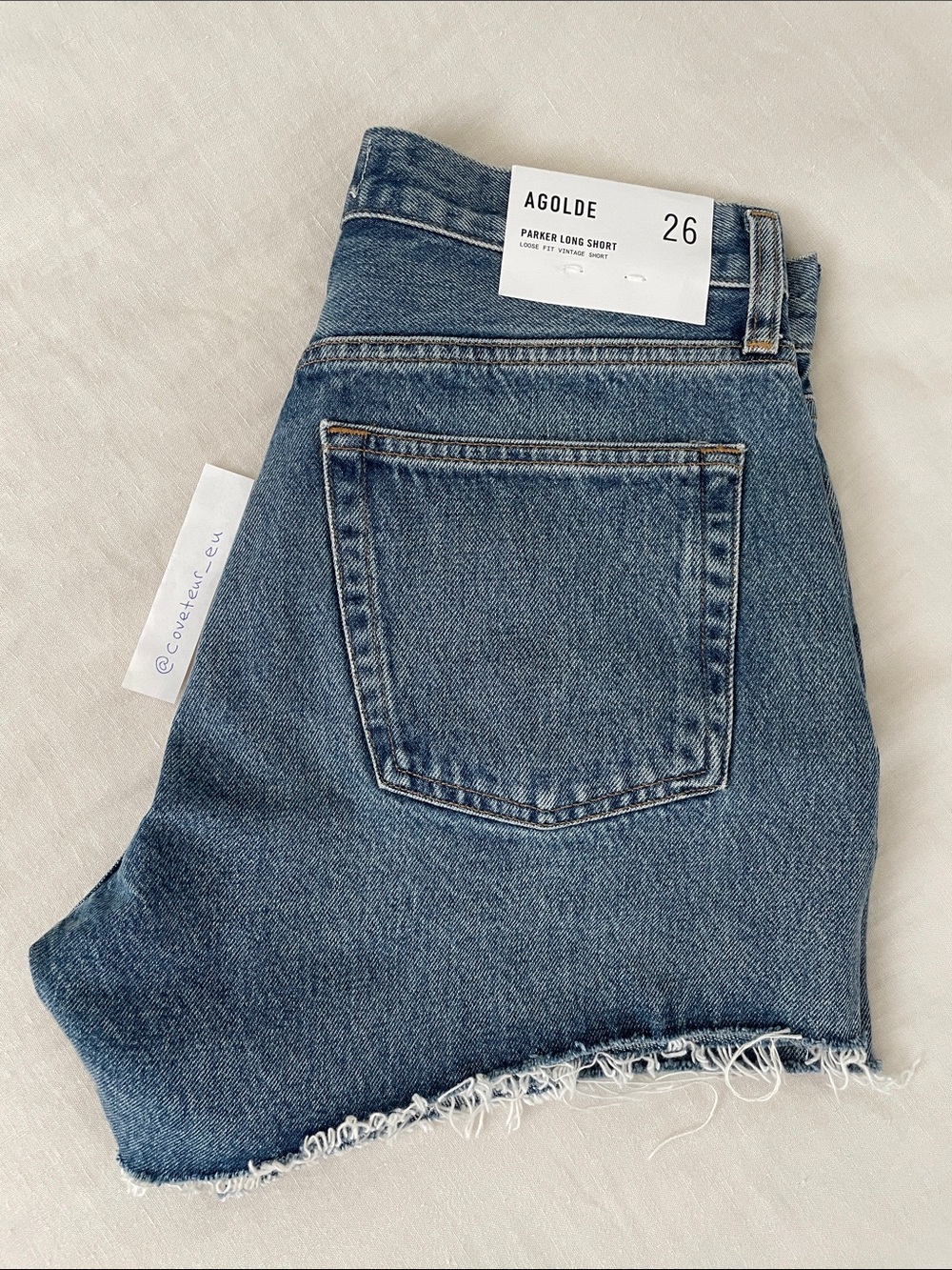 NWT AGOLDE Parker Long Cut Off Shorts in Ruin. Size 26. - Picture 7 of 7